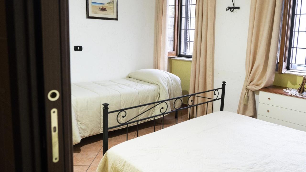 Il Normanno B&B Mileto Buitenkant foto